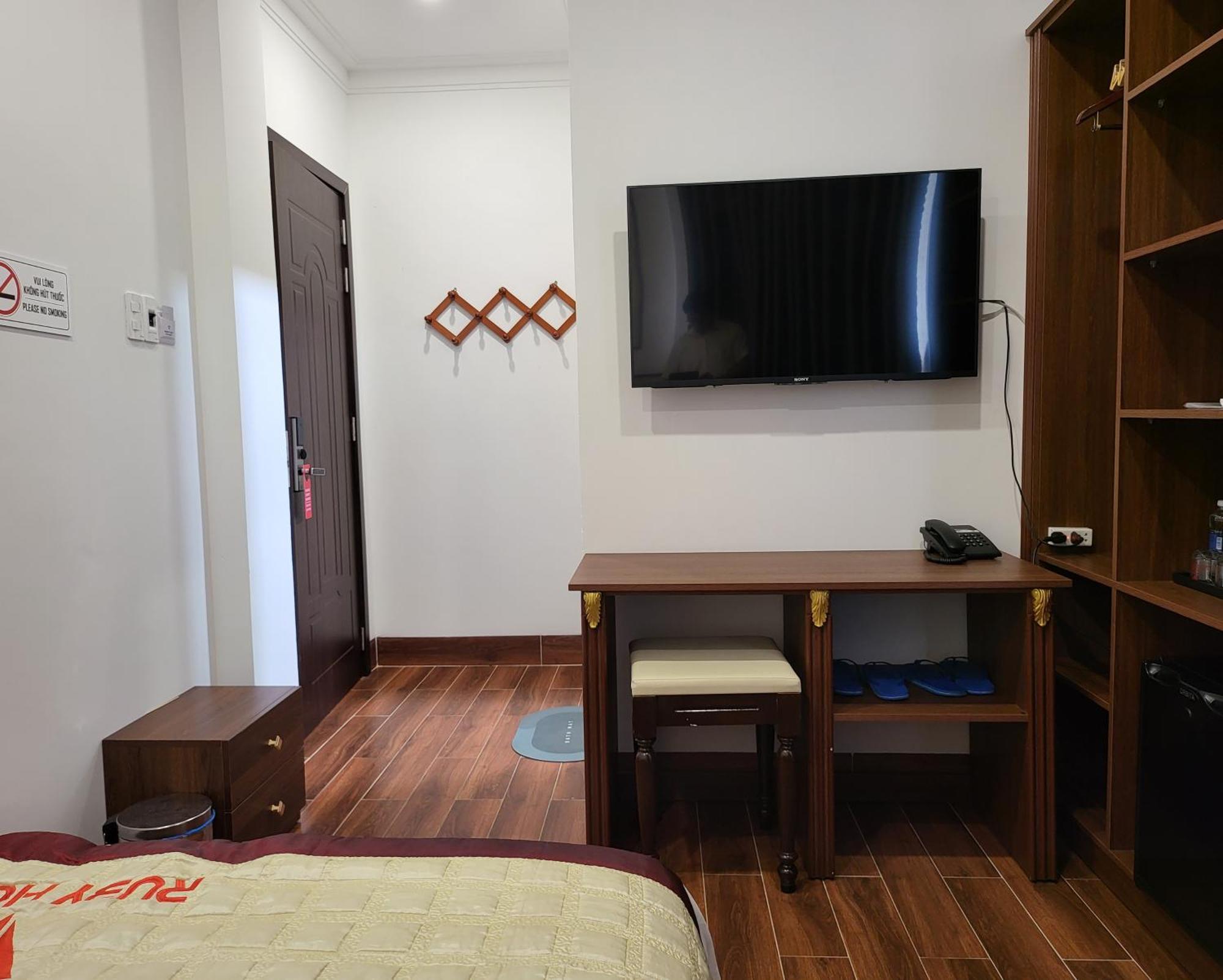 Ruby Hotel Vĩnh Long Værelse billede