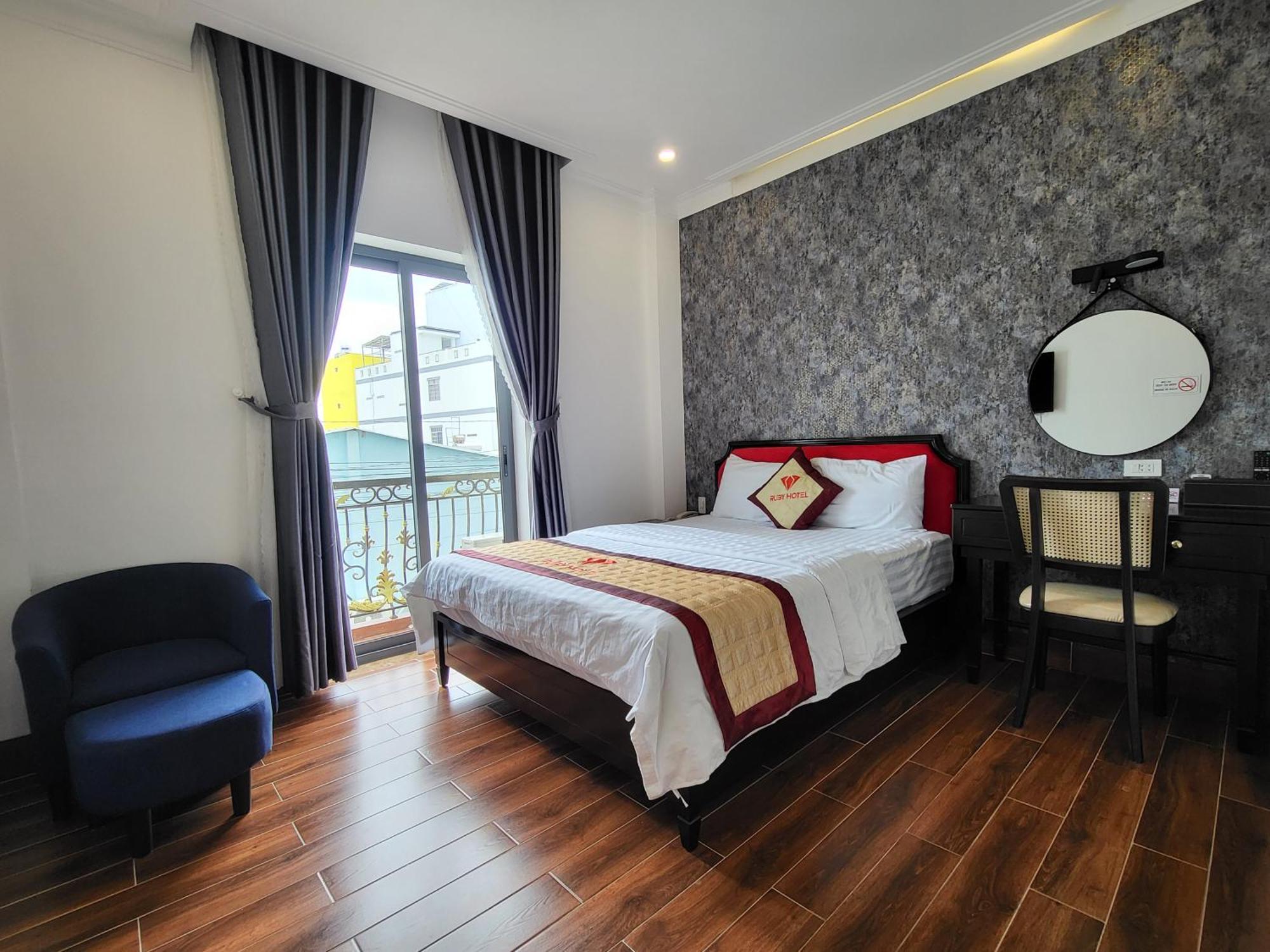 Ruby Hotel Vĩnh Long Eksteriør billede